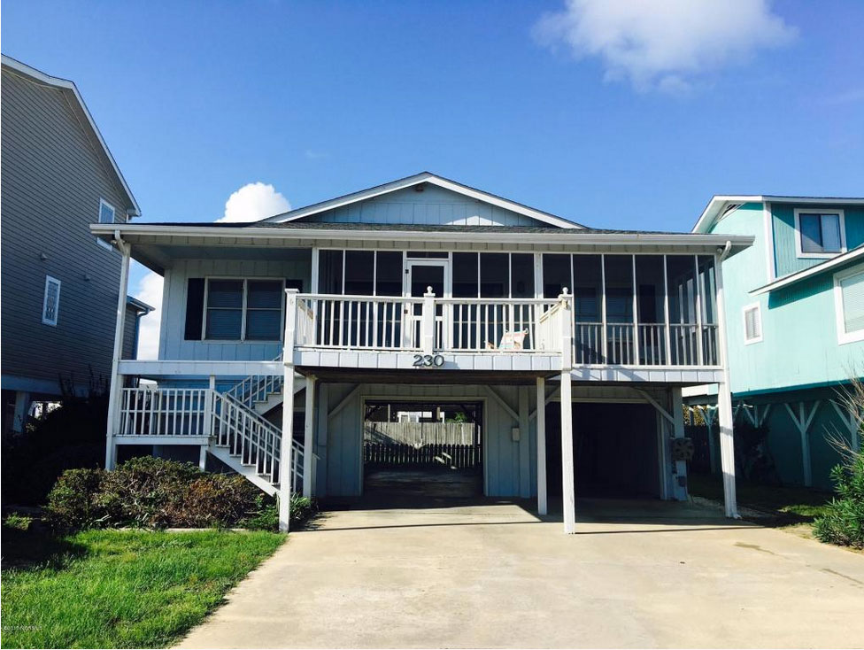 Holden Beach NC Classic-second-row-beach-house