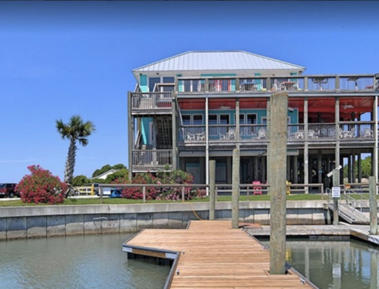 Inlet View Bar & Grill